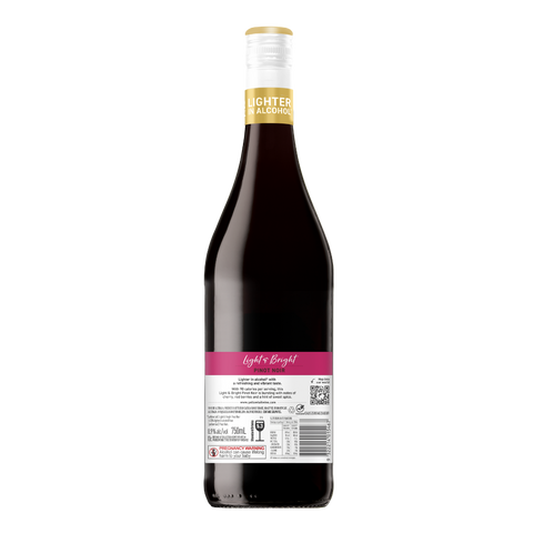 [yellow tail] Light & Bright Pinot Noir